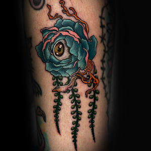 eye-flower-tattoo-kaitlyn-mcknight-knoxville.jpg